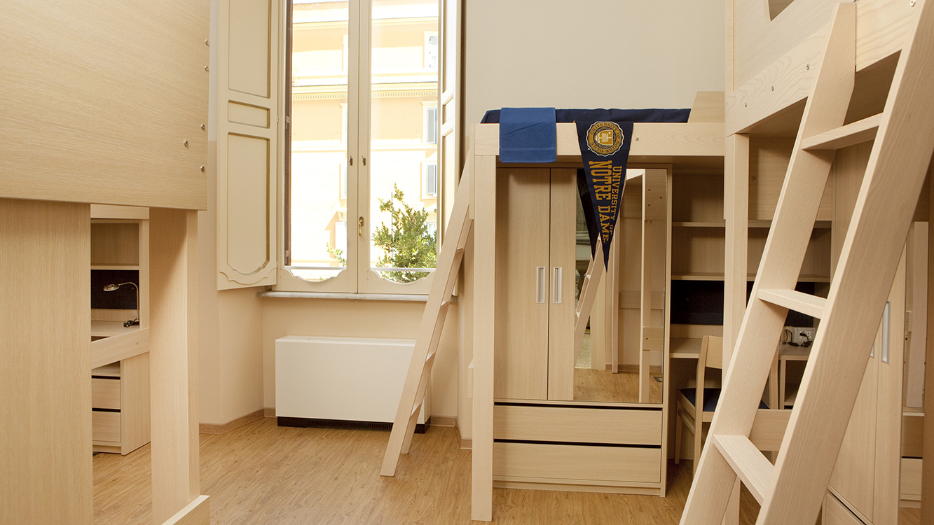 Loft Bed 05